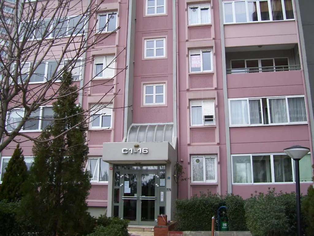 Beylikduezue Bizimkent Sitesinde Kiralik Daire contacts